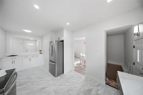 87 Marshall Cr, Winnipeg, MB 