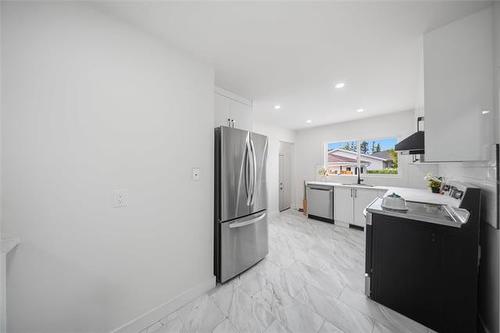 87 Marshall Cr, Winnipeg, MB 