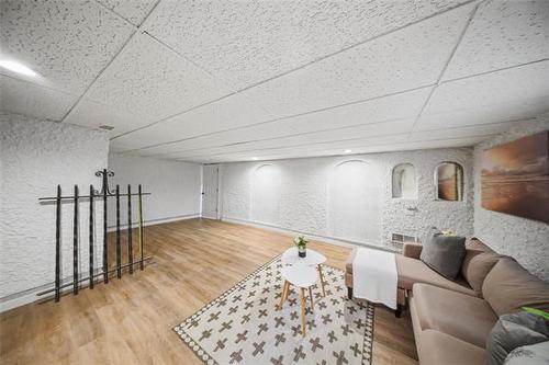 87 Marshall Cr, Winnipeg, MB 