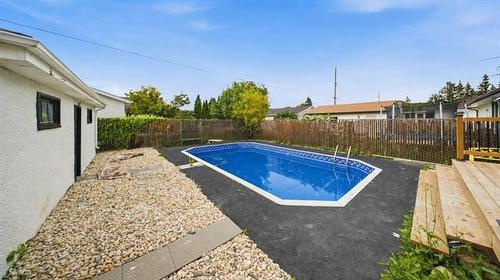 87 Marshall Cr, Winnipeg, MB 