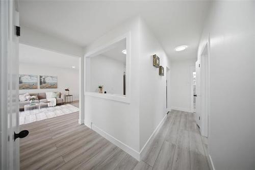 87 Marshall Cr, Winnipeg, MB 