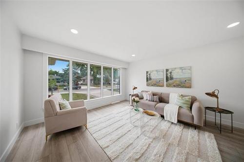 87 Marshall Cr, Winnipeg, MB 