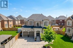 12 LOVE COURT  Brampton, ON L6P 4H6