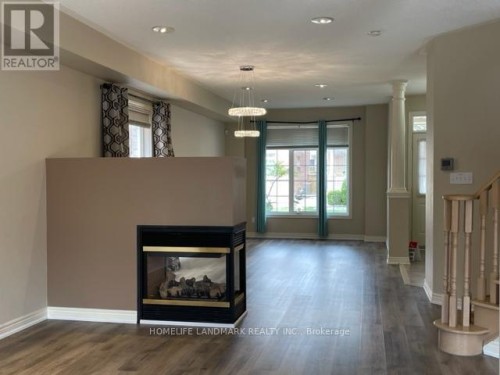 46 STONEHEATH CRESCENT , Markham, Ontario L6C 2K9 4
