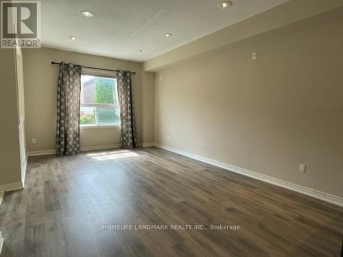 46 STONEHEATH CRESCENT , Markham, Ontario L6C 2K9 5