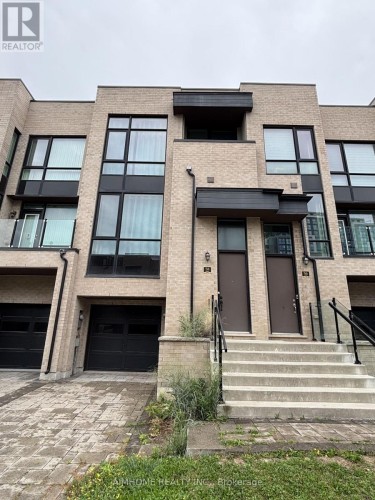 58 PONY FARM DRIVE , Toronto, Ontario M9R 0B3 2