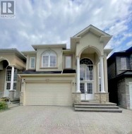 109 CHARTWELL CIRCLE  Hamilton, ON L9A 0C4