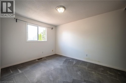 481 Timbercroft Crescent, Waterloo, ON 