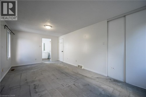 481 Timbercroft Crescent, Waterloo, ON 