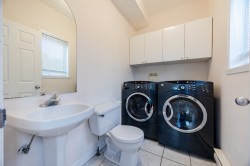Powder room - 