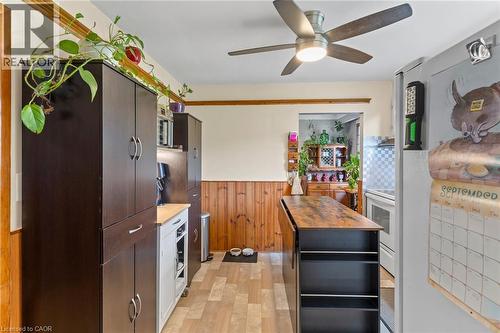 15 Collier Crescent, Hamilton, ON 