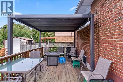 15 Collier Crescent, Hamilton, ON 