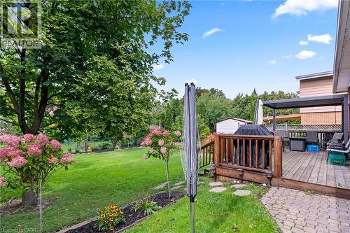 15 Collier Crescent, Hamilton, ON 