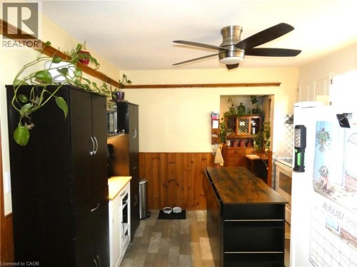 15 Collier Crescent, Hamilton, ON 