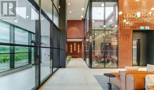 3 - 3200 WILLIAM COLTSON AVENUE , Oakville, Ontario L6H 7W6 4