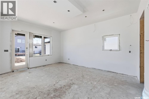 390 Sharma Crescent, Saskatoon, SK 