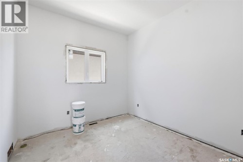 390 Sharma Crescent, Saskatoon, SK 
