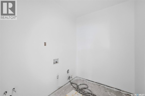 390 Sharma Crescent, Saskatoon, SK 