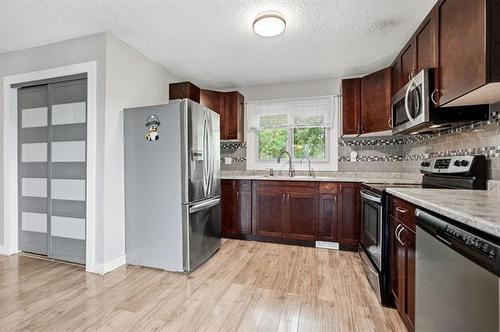 4730 Rebeck Rd, St Clements, MB 