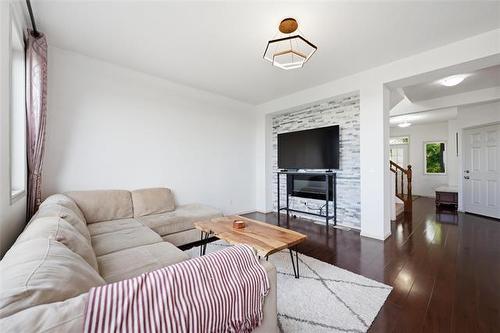 51 Abbeydale Cr, Winnipeg, MB 