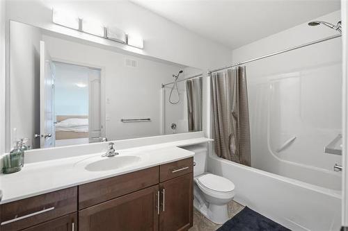 51 Abbeydale Cr, Winnipeg, MB 