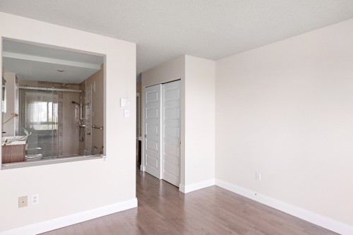 Master Bedroom - 518-3111 Av. Des Hôtels, Québec (Sainte-Foy/Sillery/Cap-Rouge), QC 