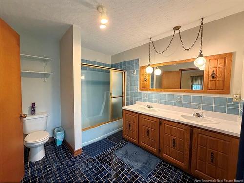 2371 Commerciale St, Saint-François-De-Madawaska, NB 