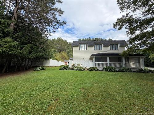 2371 Commerciale St, Saint-François-De-Madawaska, NB 