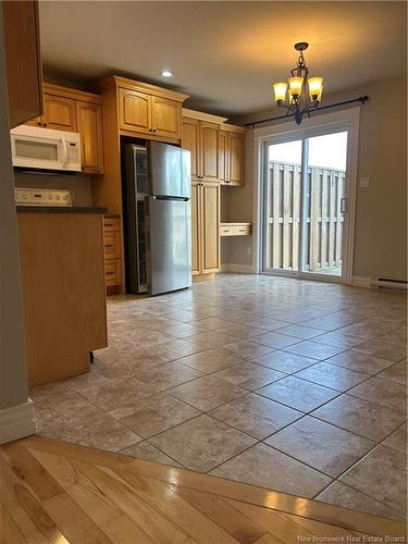 106 Lakeburn Ave, Dieppe, NB 
