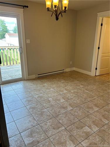 106 Lakeburn Ave, Dieppe, NB 