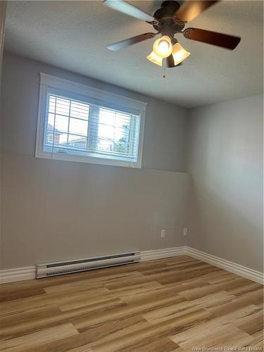 106 Lakeburn Ave, Dieppe, NB 