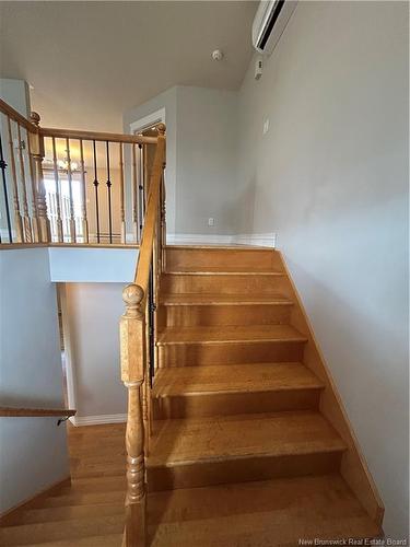 106 Lakeburn Ave, Dieppe, NB 