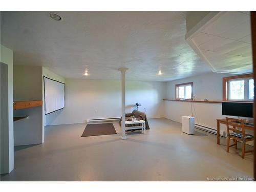 376 Kennebecasis River Rd, Hampton, NB 