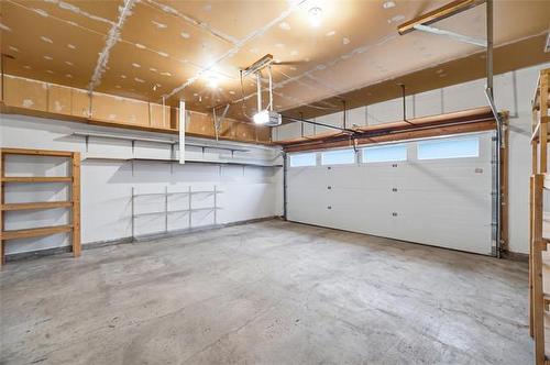 34 Farlinger Bay, Winnipeg, MB 