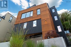 31 Armshore Drive  Armdale, NS B3N 1M4