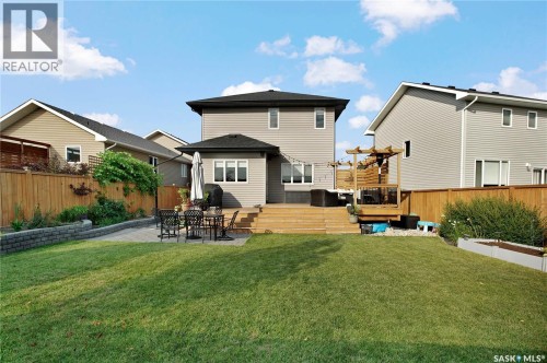 667 Kolynchuk Court, Saskatoon, SK 
