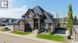 8259 Wascana Gardens POINT  Regina, SK S4V 1G8