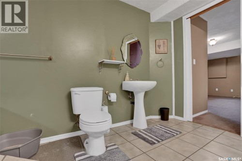 1355 Maple Leaf Crescent N, Regina, SK 