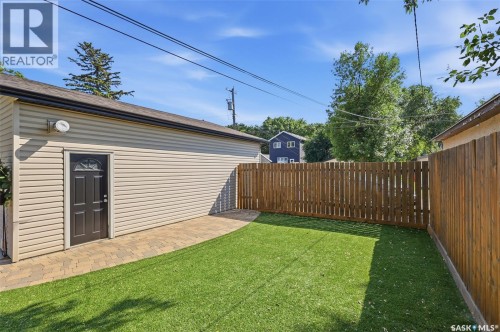 220 3Rd Street E, Saskatoon, SK 