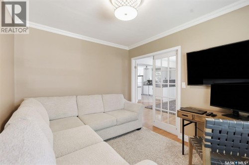 220 3Rd Street E, Saskatoon, SK 
