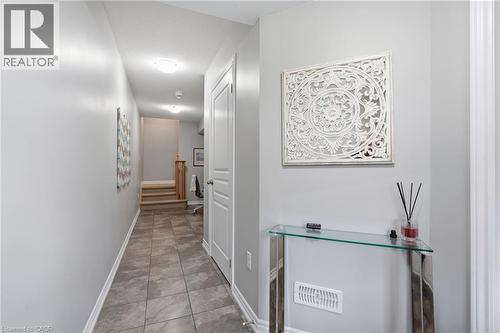 25 Hiscott Drive, Waterdown, ON 