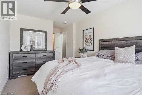 25 Hiscott Drive, Waterdown, ON 