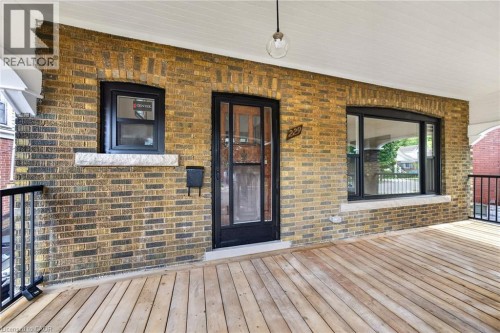 229 Park Row S, Hamilton, ON 