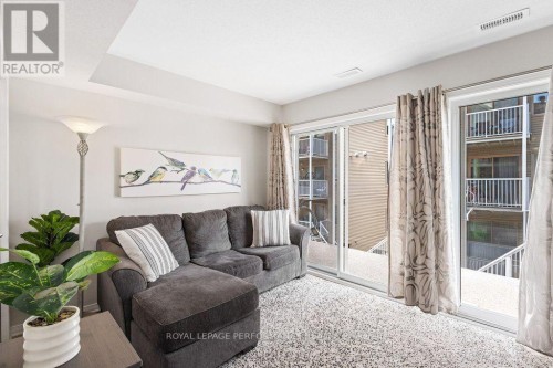 175 Windswept Private, Ottawa, ON 