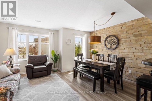 175 Windswept Private, Ottawa, ON 