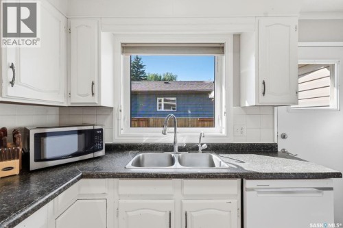 3806 Taylor Street E, Saskatoon, SK 