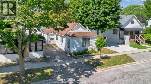 198 BROCK  Amherstburg, ON N9V 2G9