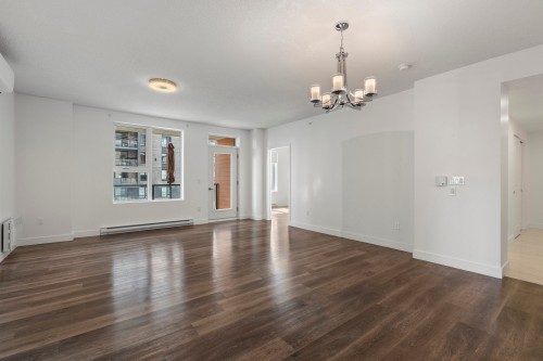 Living Room - 309-1500 Rue Émile-Bouchard, Vaudreuil-Dorion, QC 