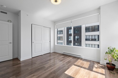 Master Bedroom - 309-1500 Rue Émile-Bouchard, Vaudreuil-Dorion, QC 