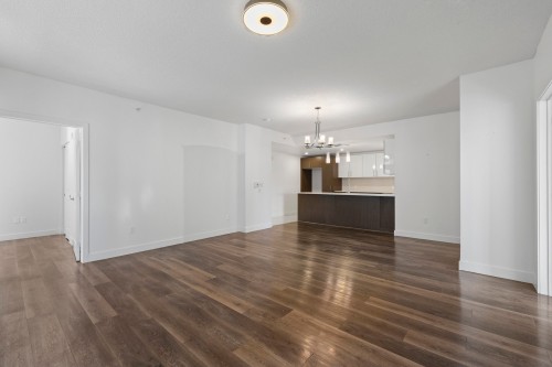 Dining Room - 309-1500 Rue Émile-Bouchard, Vaudreuil-Dorion, QC 